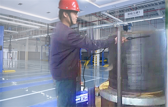 【超钜微检】氮氢检漏仪检测空调制冷设备.jpg 【超钜微检】氮氢检漏仪检测空调制冷设备.jpg