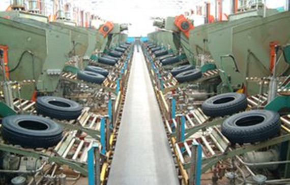 轮胎检漏.jpg 轮胎检漏.jpg