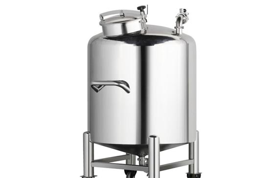 储液罐检漏.jpg 储液罐检漏.jpg