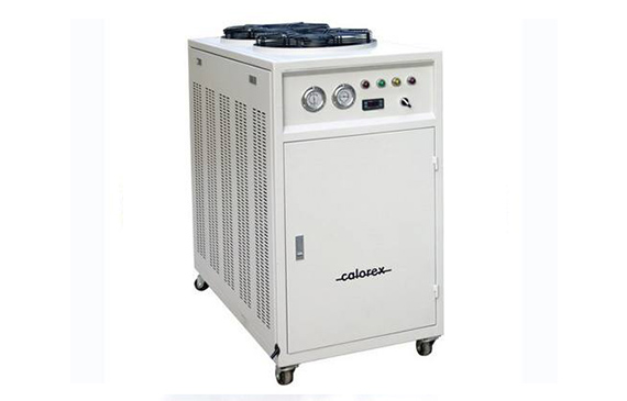 制冷机检漏.jpg 制冷机检漏.jpg