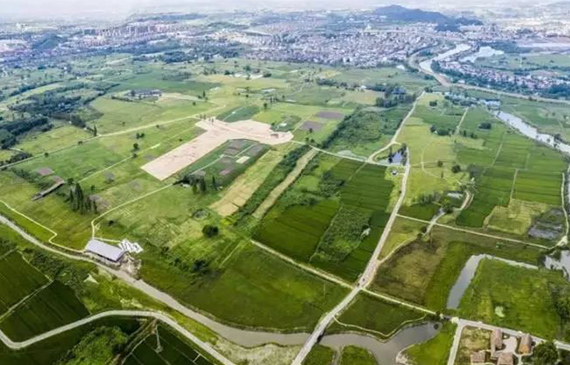 良渚古城遗址图片.jpg 良渚古城遗址图片.jpg