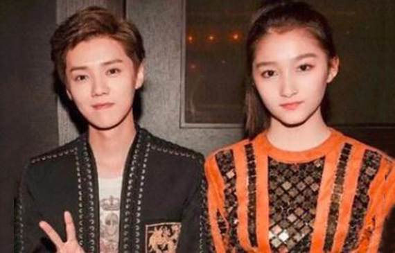 鹿晗关晓彤恩爱如初.jpeg 鹿晗关晓彤恩爱如初.jpeg