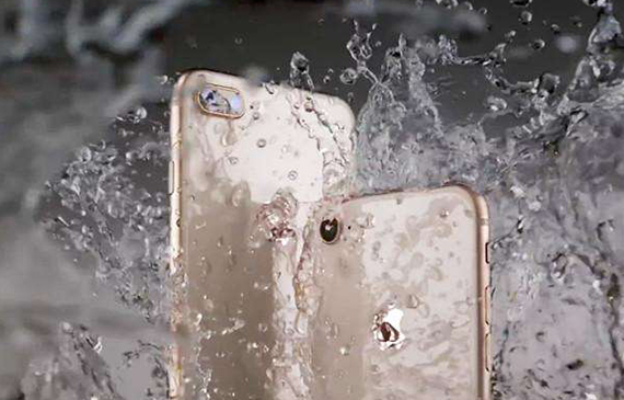 手机浸水.jpg