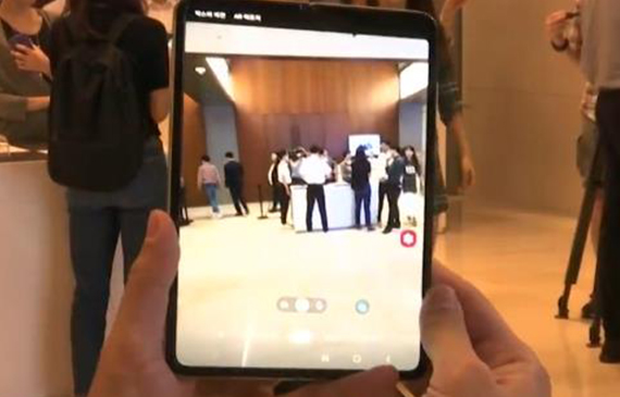 三星折叠屏手机上市之【超钜微检】全自动汽车水箱测漏仪新款来袭 三星折叠屏手机上市之【超钜微检】全自动汽车水箱测漏仪新款来袭