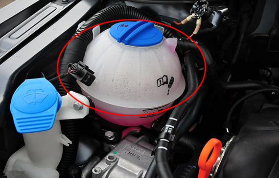 汽车水箱测漏仪如何实现高精度测漏【超钜微检】