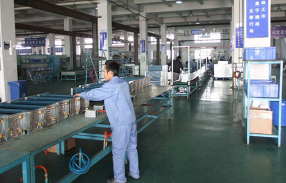 为什么【超钜微检】生产的氢气气密性检测设备如此省钱？